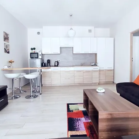 Pilsudskiego 11 By Homeprime * كراكوفيا